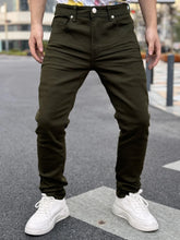 Load image into Gallery viewer, New Men's Denim Pants for 2025 Casual and Versatile Straight Fit with Waist Tuck Available in Multiple Fashionable Colors
