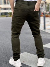 Load image into Gallery viewer, New Men's Denim Pants for 2025 Casual and Versatile Straight Fit with Waist Tuck Available in Multiple Fashionable Colors