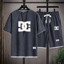 Load image into Gallery viewer, Men's summer suits, Korean-style clothing, two-piece suits, men's shirts, sportswear, jogging attire, checked-pattern T-shirts +