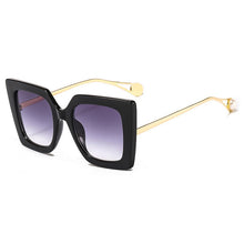 Load image into Gallery viewer, SHAUNA Fashion Venetian Pearl Overize Square Sunglasses Retro Women Anti-Blue Light Glasses Frame
